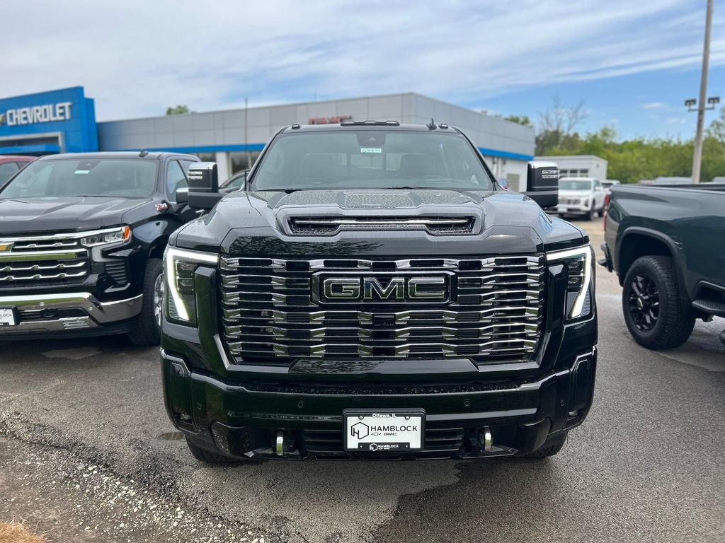 New 2026 GMC Sierra 3500 Denali Ultimate AWD/4WD image 2