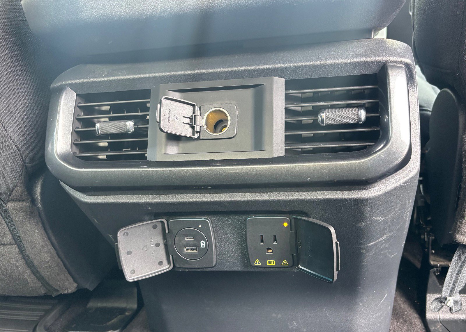 Certified 2022 Ford F150 XLT w/ Equipment Group 302A High image 26