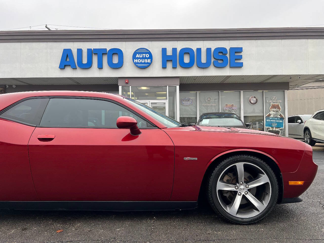 Used 2014 Dodge Challenger R/T image 33