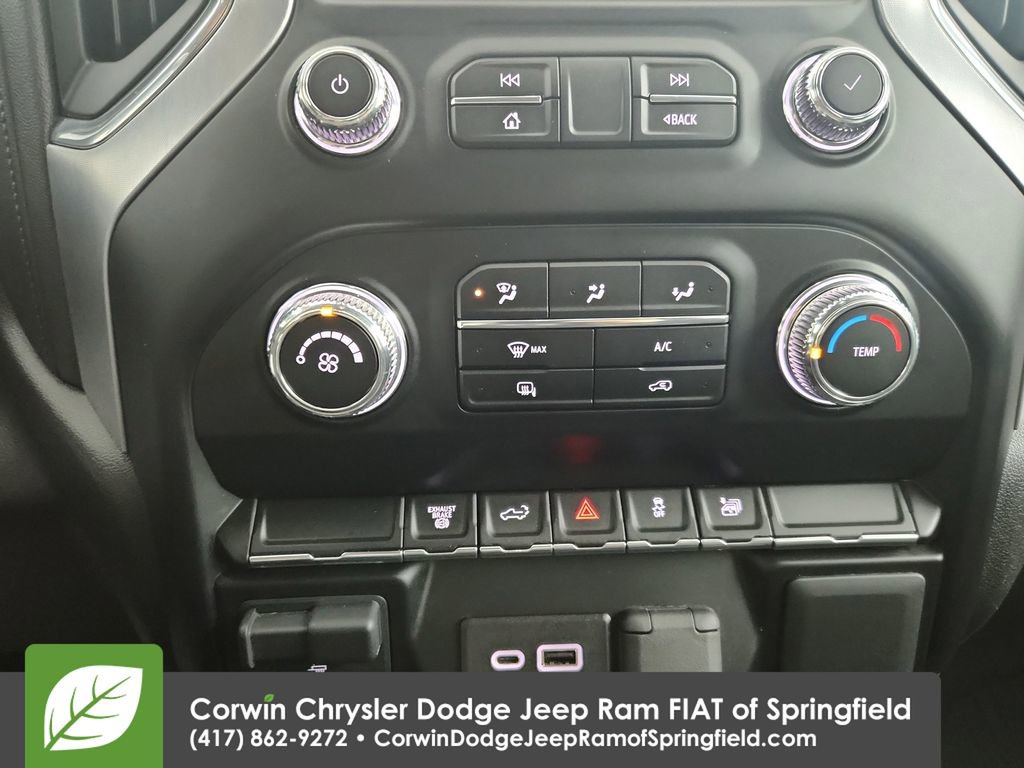 Used 2023 GMC Sierra 3500 SLE image 18