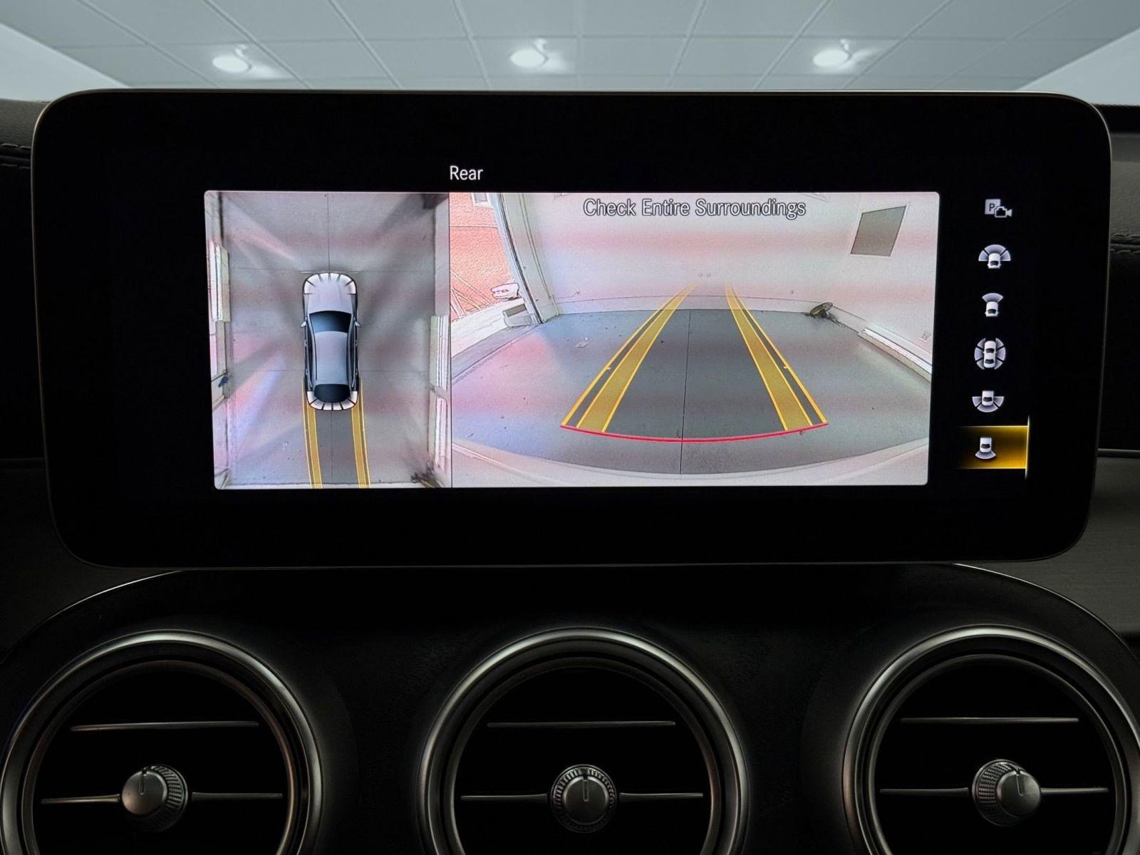 Used 2023 Mercedes-Benz GLC 300 4MATIC Coupe image 30