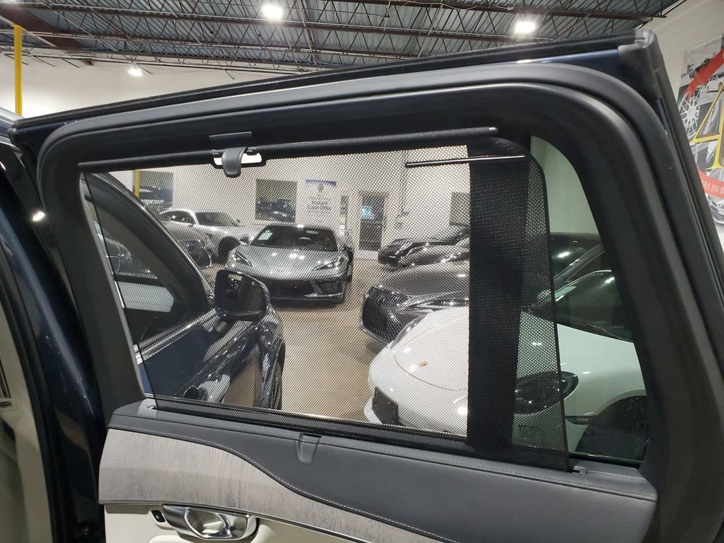 Used 2023 Volvo XC90 B6 Ultimate w/ Protection Package Premier AWD/4WD image 25