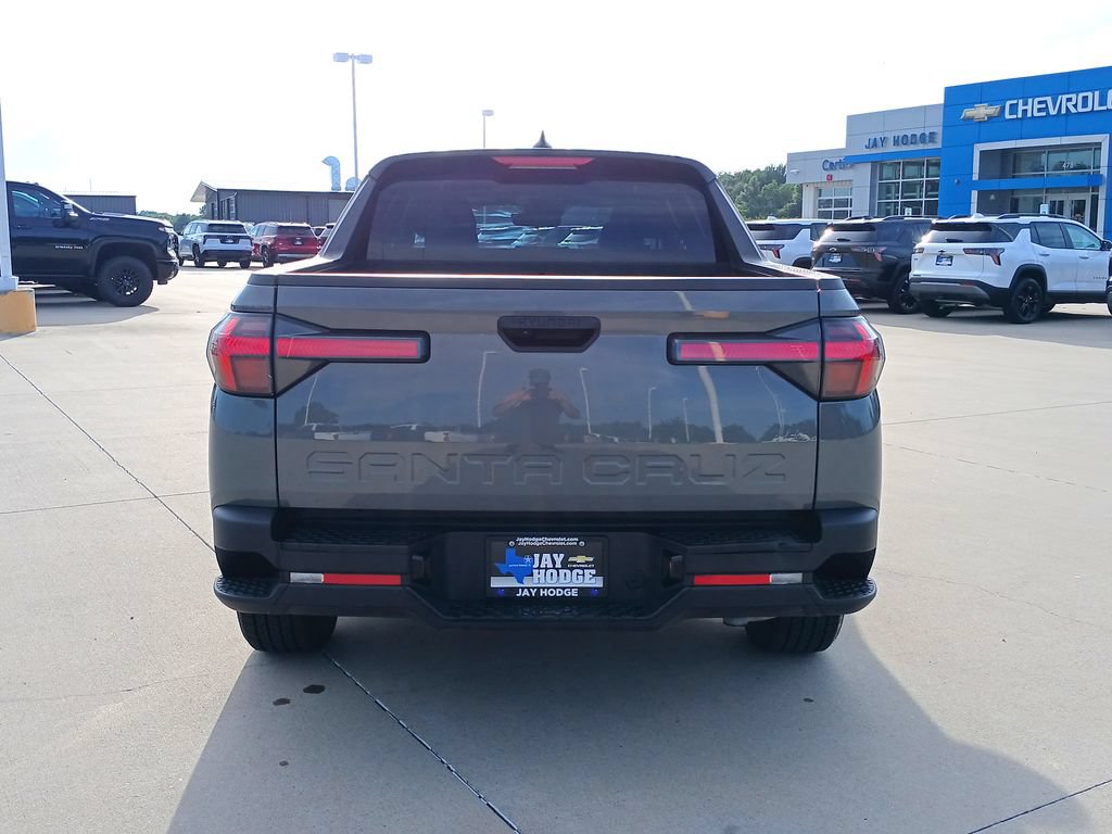 Used 2025 Hyundai Santa Cruz SEL FWD image 7