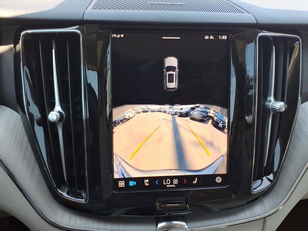 Used 2024 Volvo XC60 B5 Plus w/ Protection Package Premier image 10