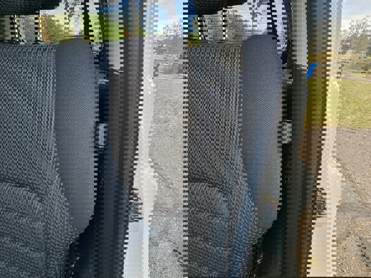 Used 2005 Nissan Xterra Off-Road image 24