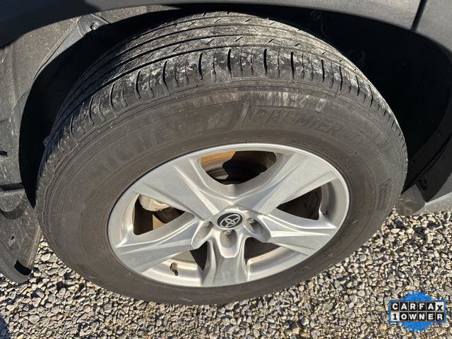 Certified 2024 Toyota Highlander LE image 9