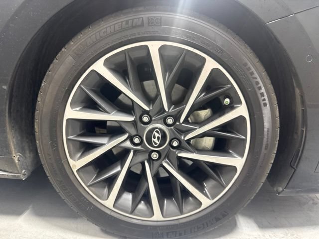 Used 2020 Hyundai Sonata Limited w/ Cargo Package FWD image 4