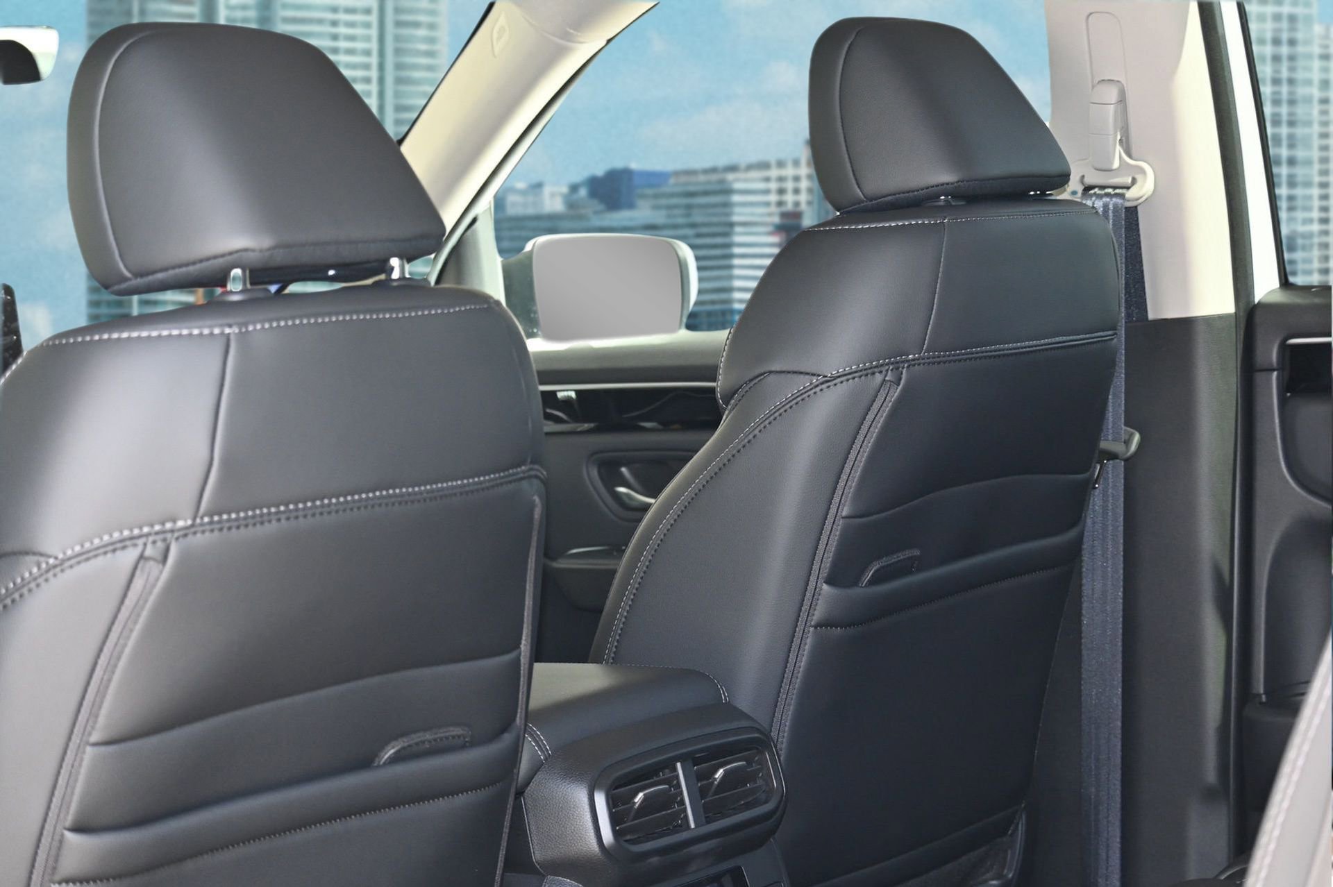 New 2025 Honda Pilot EX-L image 26