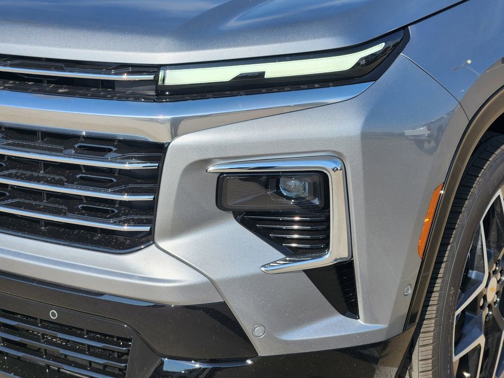 New 2026 Chevrolet Traverse High Country w/ LPO, Floor Liner Package image 6