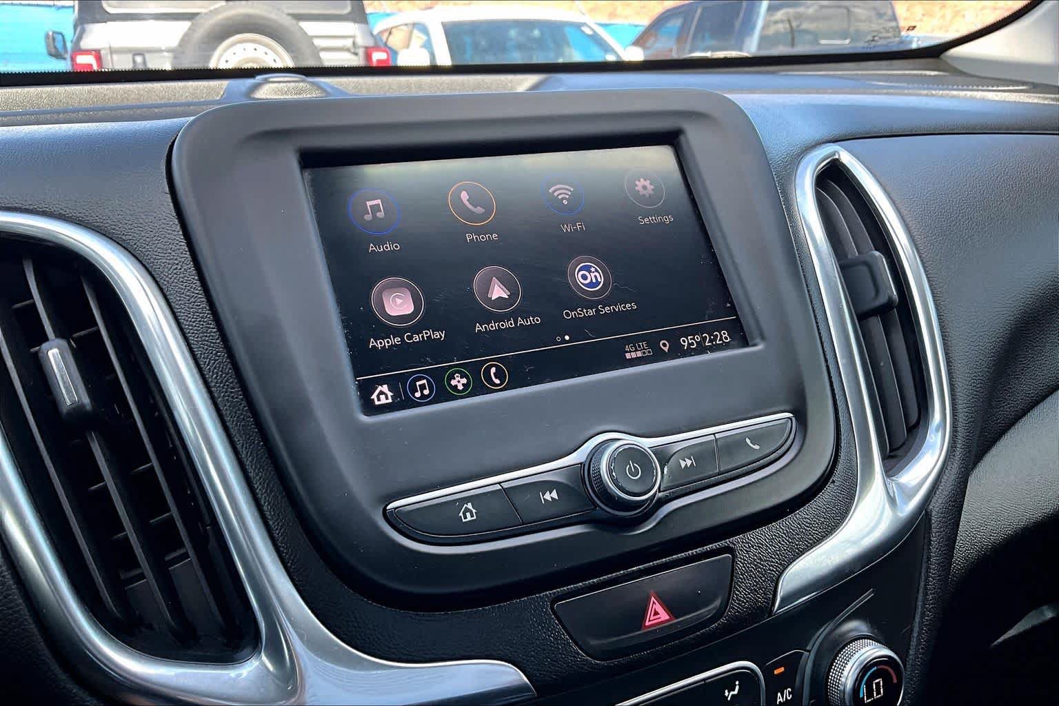 Used 2020 Chevrolet Equinox LT FWD image 33