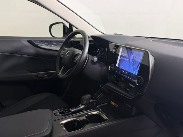 Certified 2025 Lexus NX 350 AWD w/ Accessory Package (2T) image 19