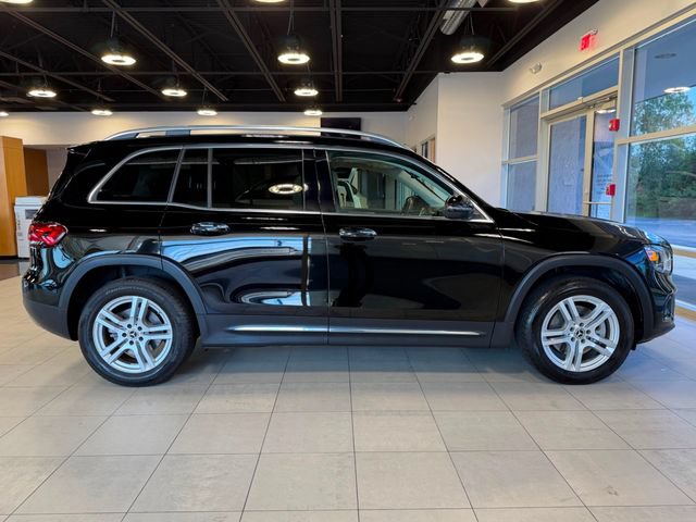 Used 2023 Mercedes-Benz GLB 250 4MATIC w/ Premium Package image 15