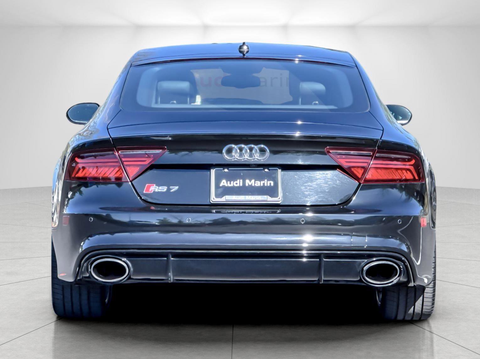 Used 2016 Audi RS 7 Prestige w/ RS 7 Dynamic Package image 4