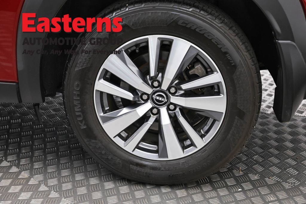 Used 2022 Nissan Pathfinder SL AWD/4WD image 33