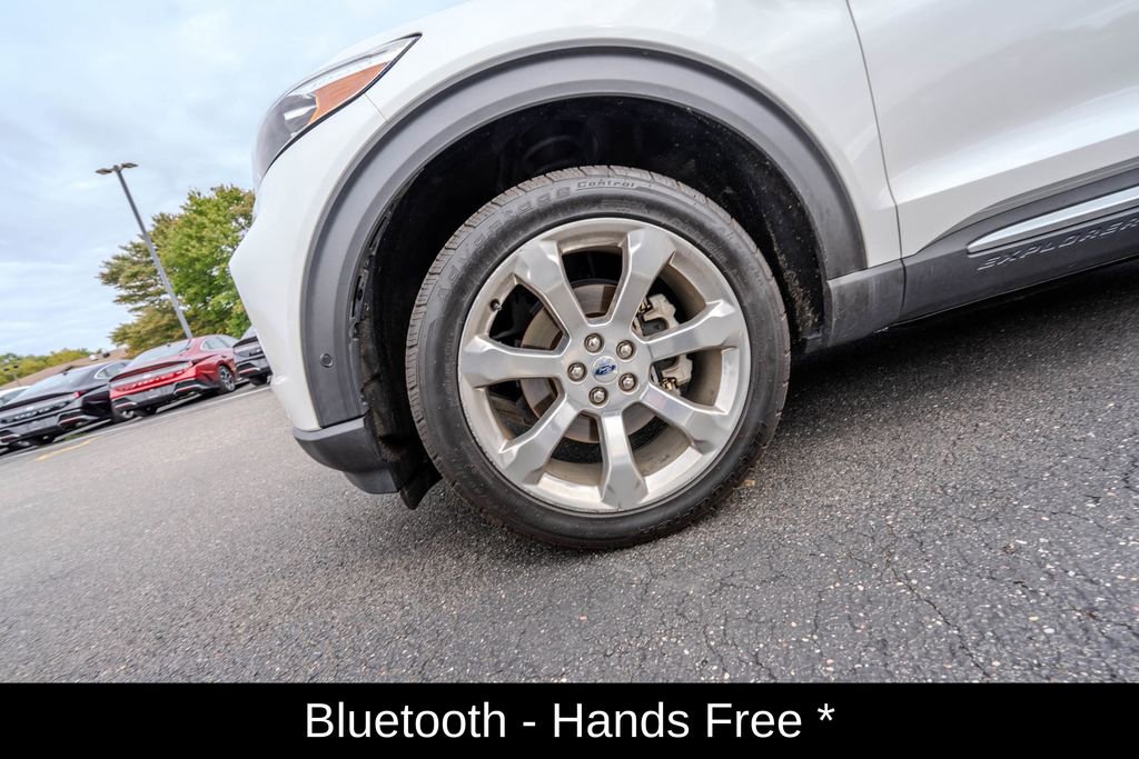 Used 2020 Ford Explorer Platinum w/ Premium Technology Package image 9