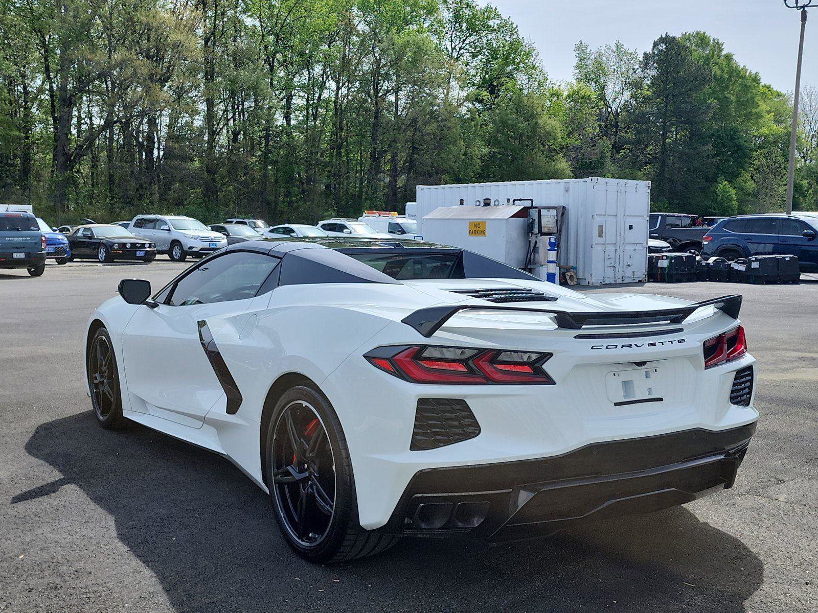 Used 2023 Chevrolet Corvette Stingray Premium Conv w/ Z51 Performance Package image 3