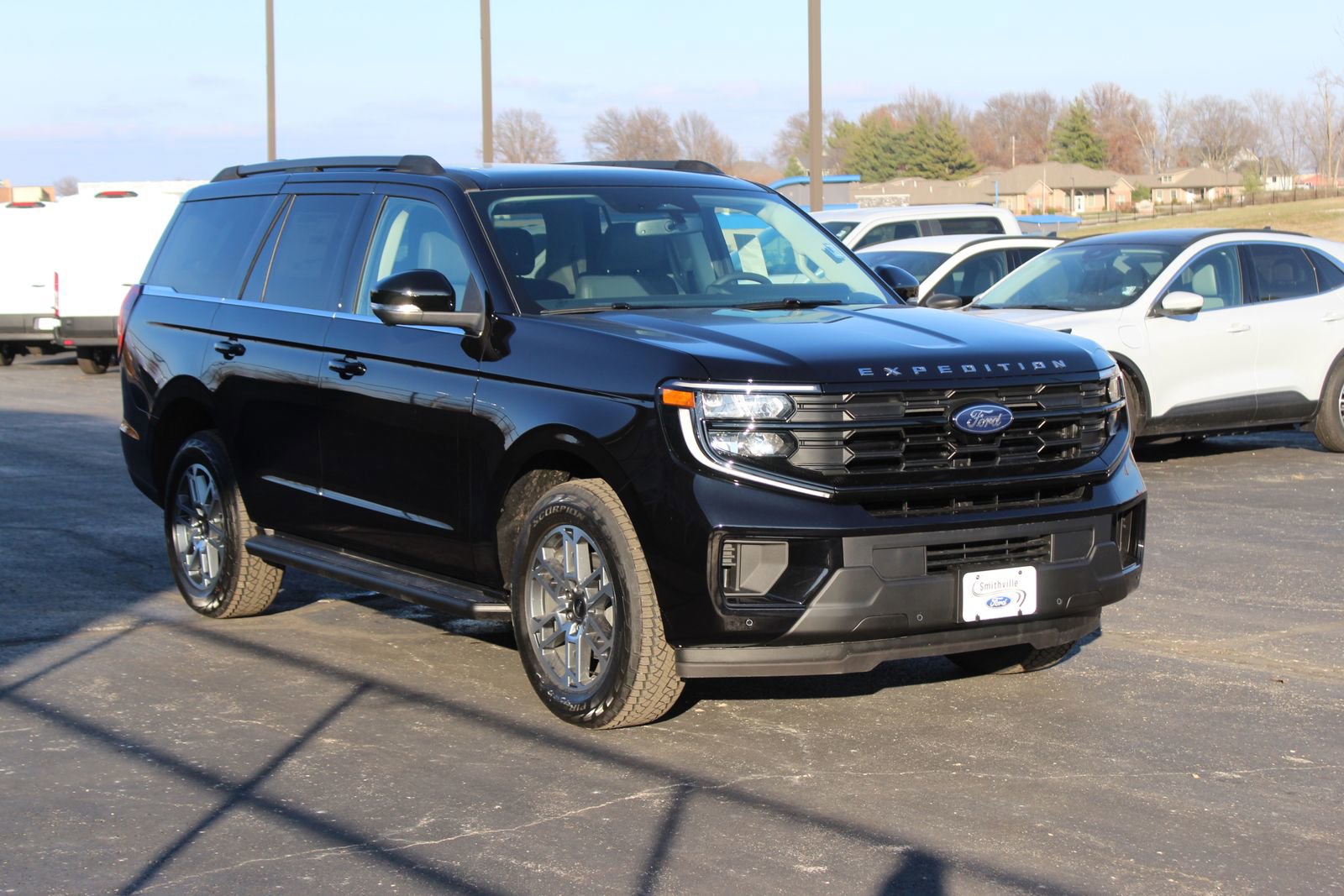 New 2025 Ford Expedition Active image 7