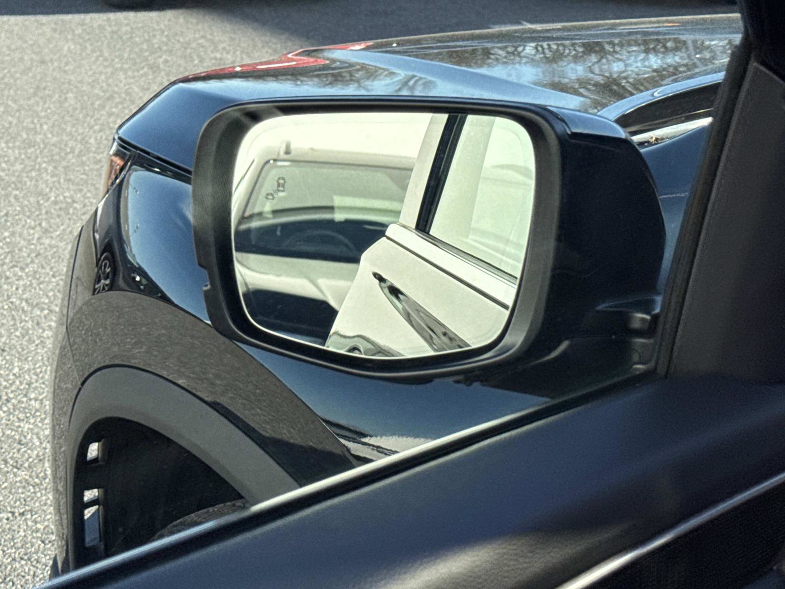 Certified 2025 Honda Pilot Elite image 19