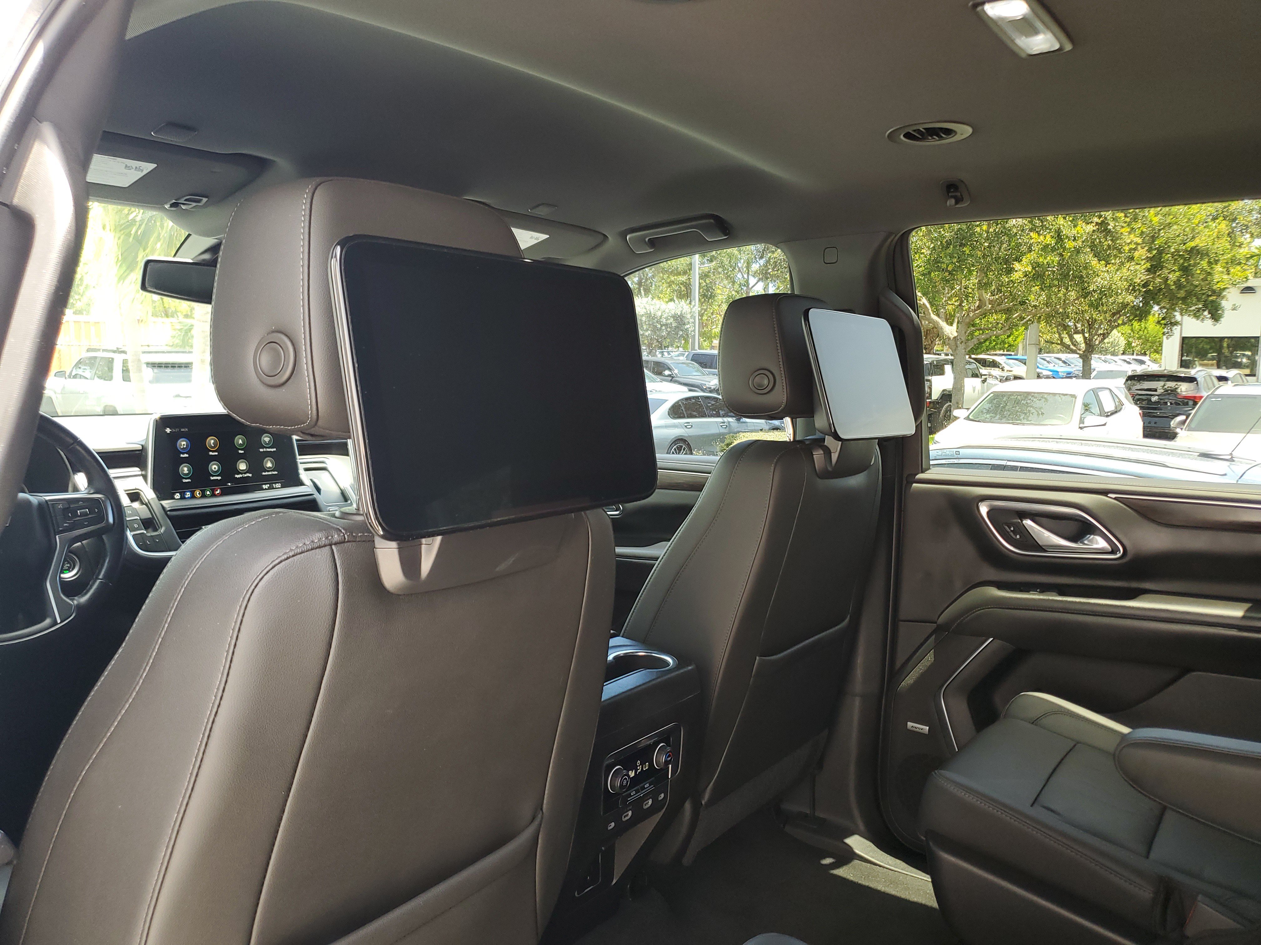 Used 2021 Chevrolet Tahoe Z71 w/ Rear Media and Nav Package AWD/4WD image 15