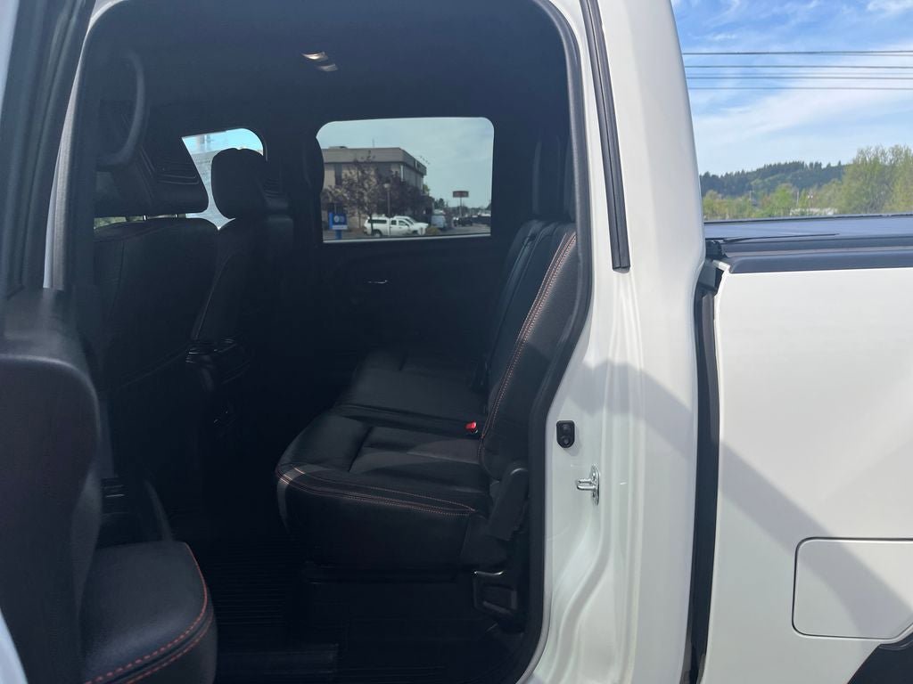 Used 2024 Nissan Titan PRO-4X w/ Pro-4x Convenience Package AWD/4WD image 29