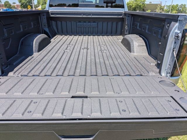 New 2026 GMC Sierra 2500 AT4 w/ AT4 Premium Plus Package AWD/4WD image 33