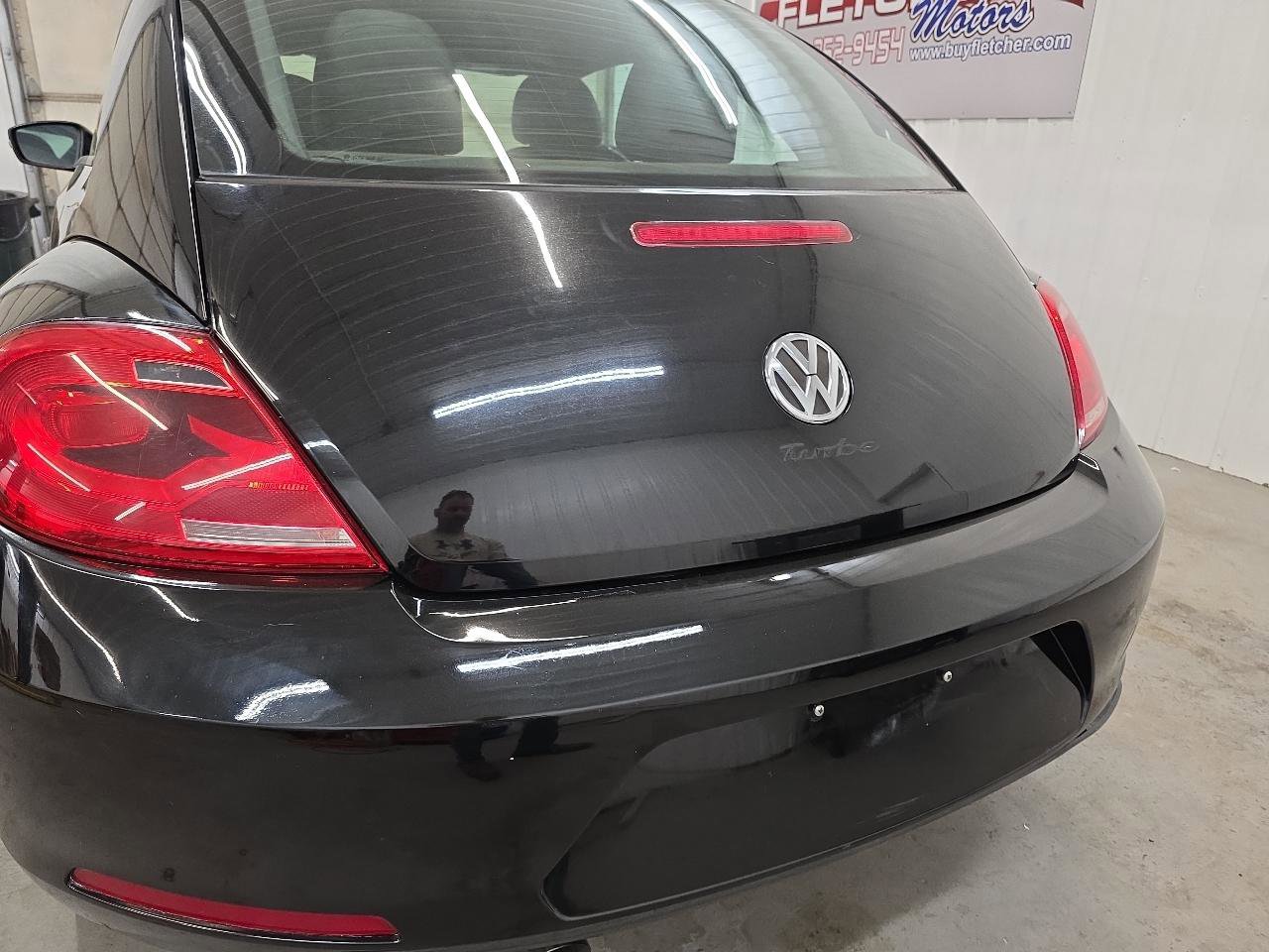 Used 2012 Volkswagen Beetle 2.5 FWD image 10