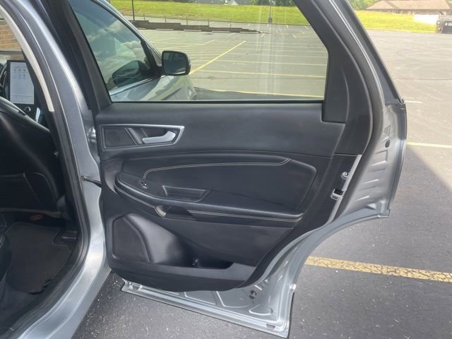 Used 2022 Ford Edge Titanium AWD/4WD image 50