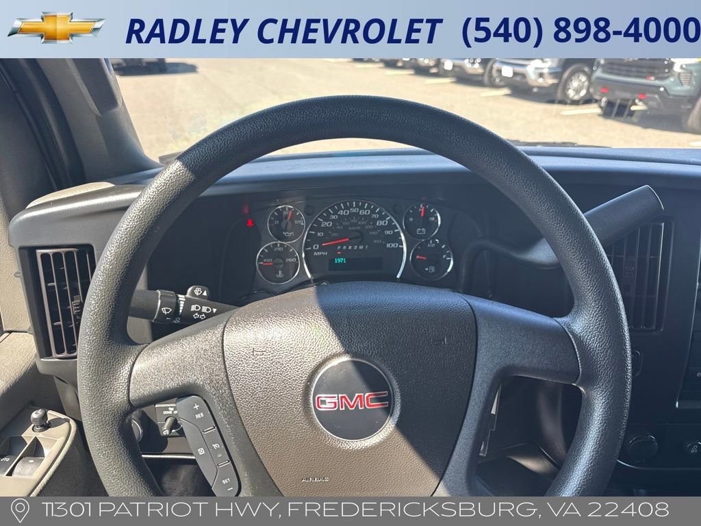 Used 2023 GMC Savana 2500 w/ Driver Convenience Package image 9