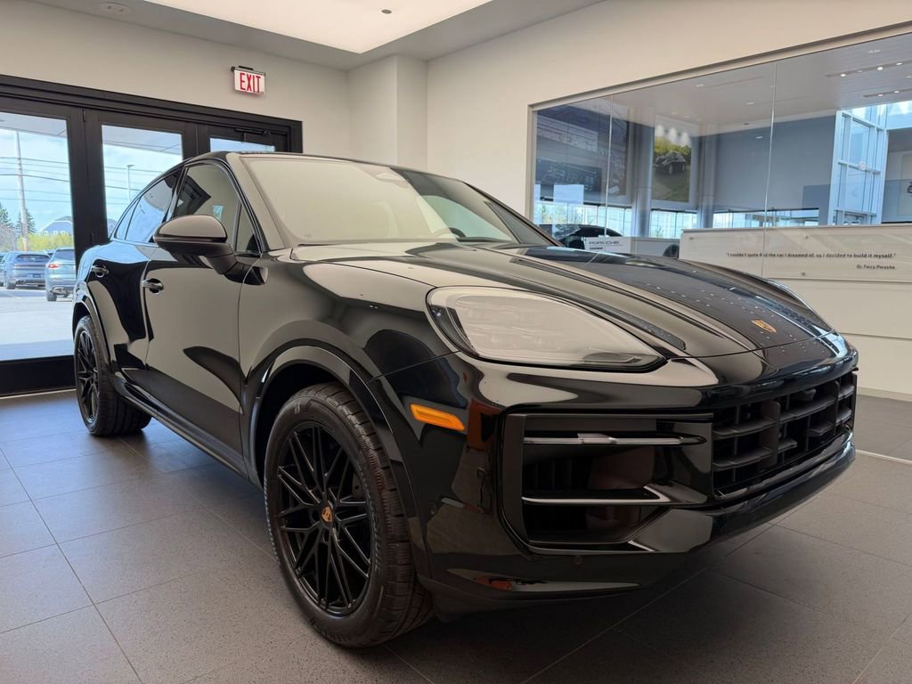 New 2026 Porsche Cayenne Coupe AWD/4WD image 24