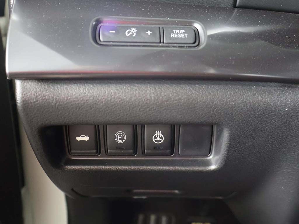 Used 2023 Nissan Maxima SR w/ Sport Mat Group FWD image 38