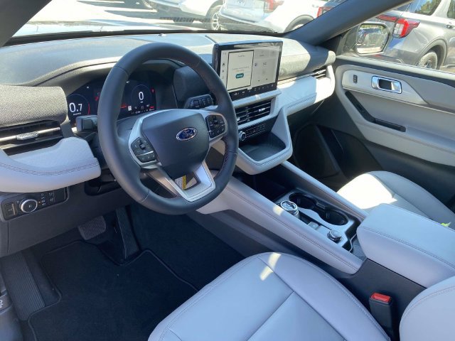 New 2027 Ford Explorer Active w/ Active Comfort Package AWD/4WD image 15