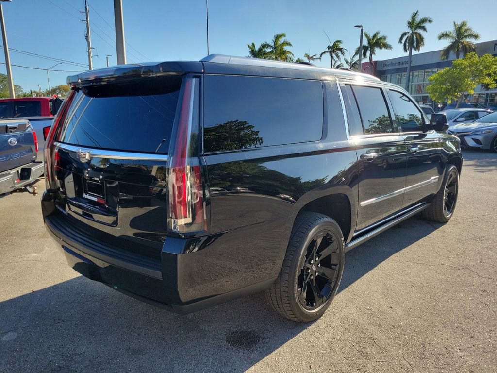 Used 2017 Cadillac Escalade ESV Platinum image 9