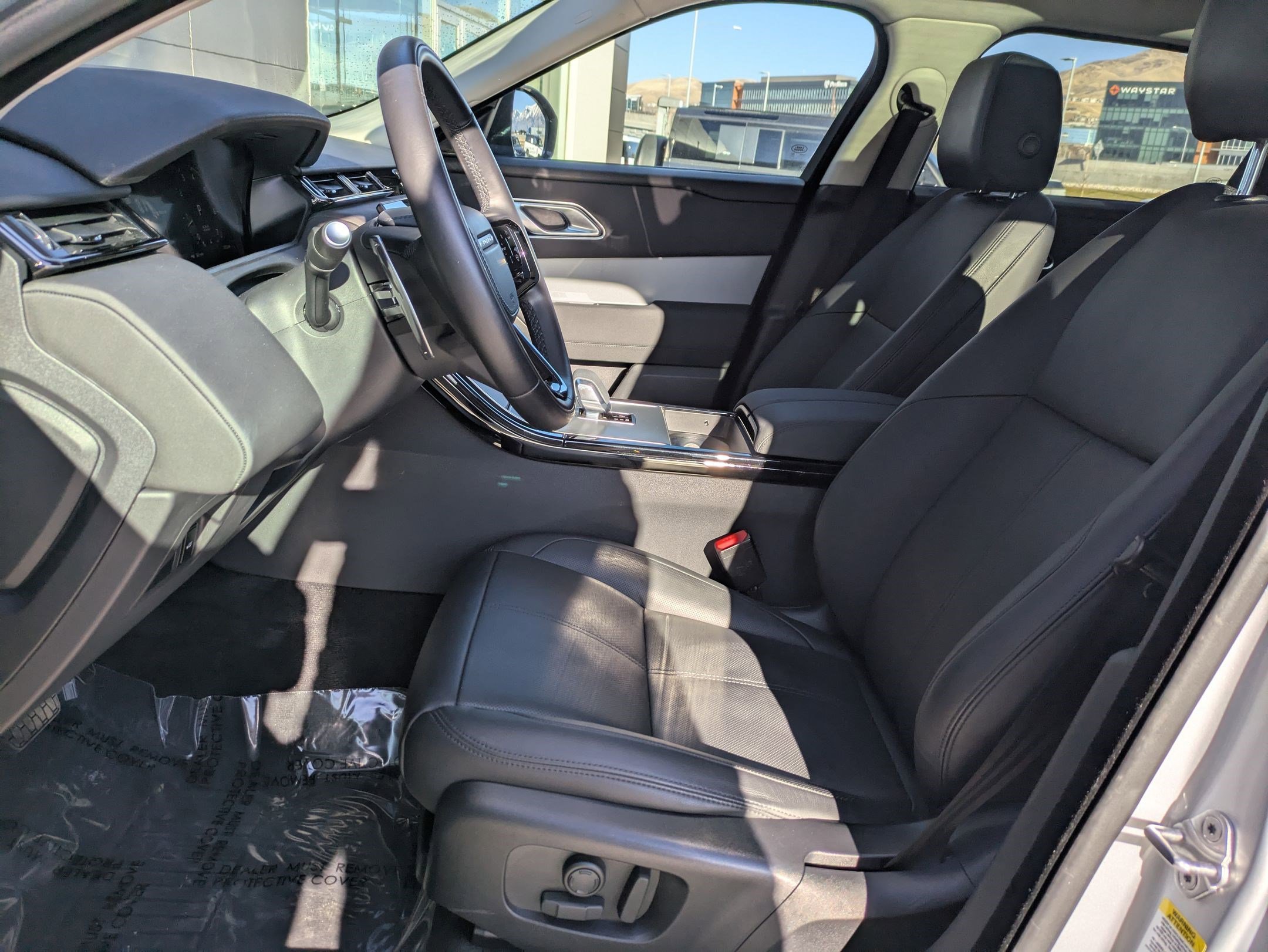 Certified 2024 Land Rover Range Rover Velar S image 24