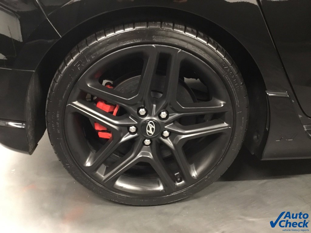 Used 2019 Hyundai Veloster N N w/ Performance Package image 15