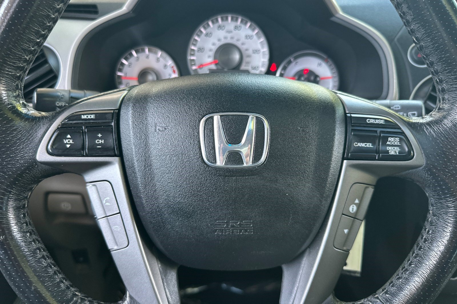 Used 2012 Honda Pilot Touring image 11