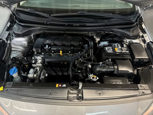 Used 2022 Hyundai Accent SE FWD image 18