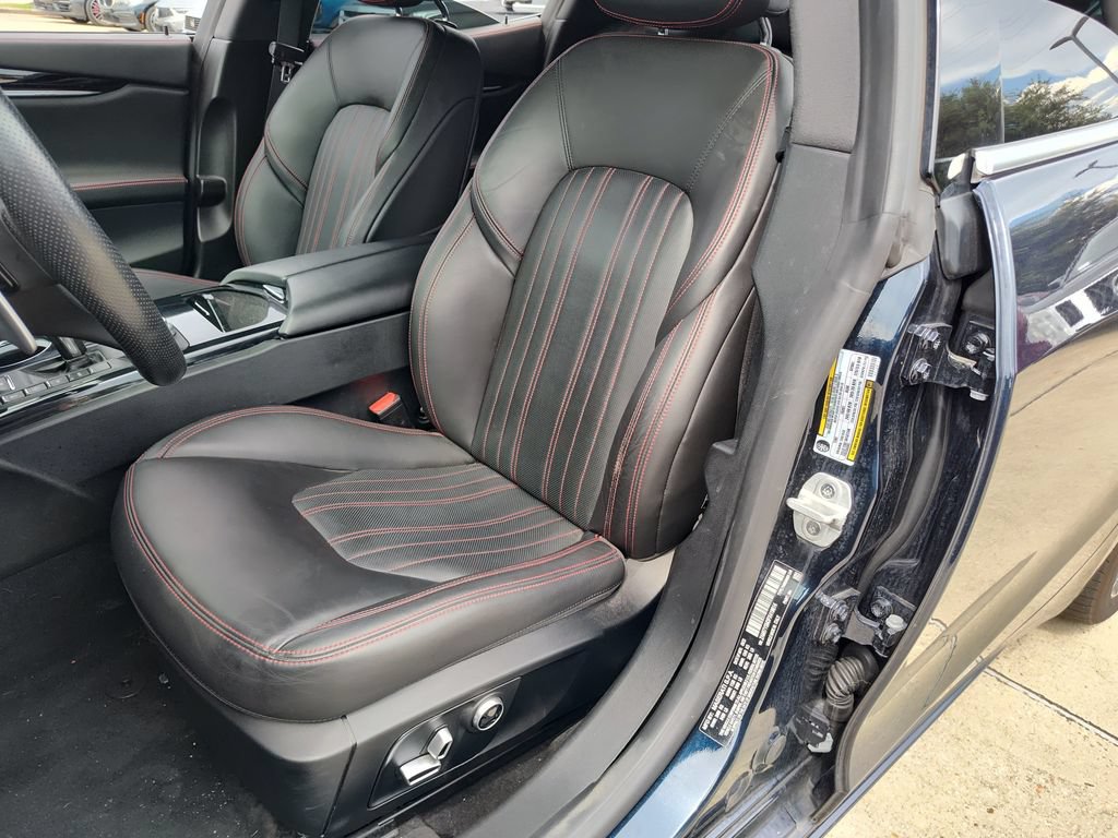 Used 2023 Maserati Ghibli Modena RWD image 21