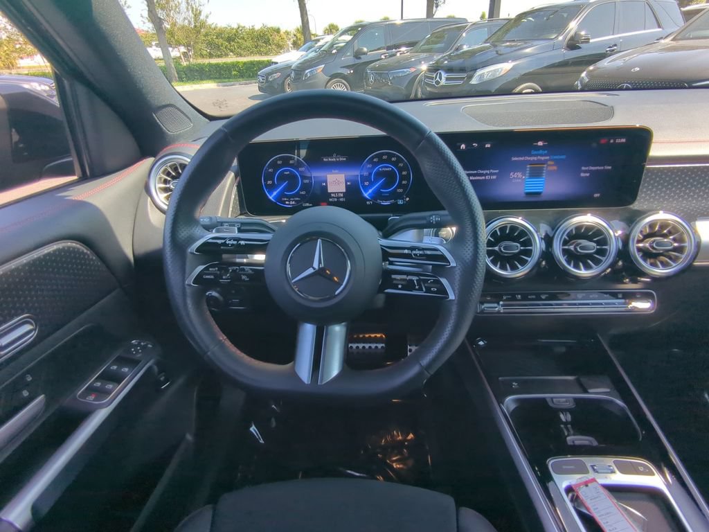 Certified 2024 Mercedes-Benz EQB 300 4MATIC image 3