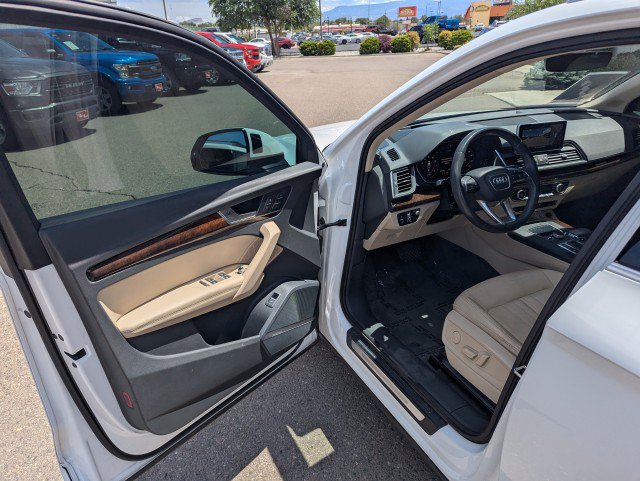 Used 2018 Audi Q5 Prestige w/ Prestige Package AWD/4WD image 8