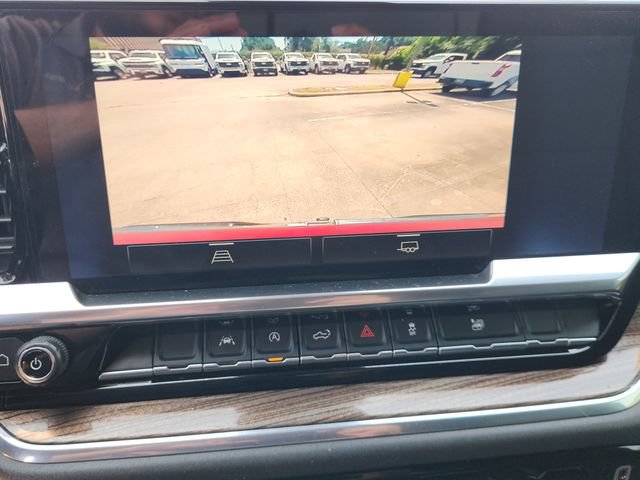 Used 2023 Chevrolet Silverado 1500 LT RWD image 17