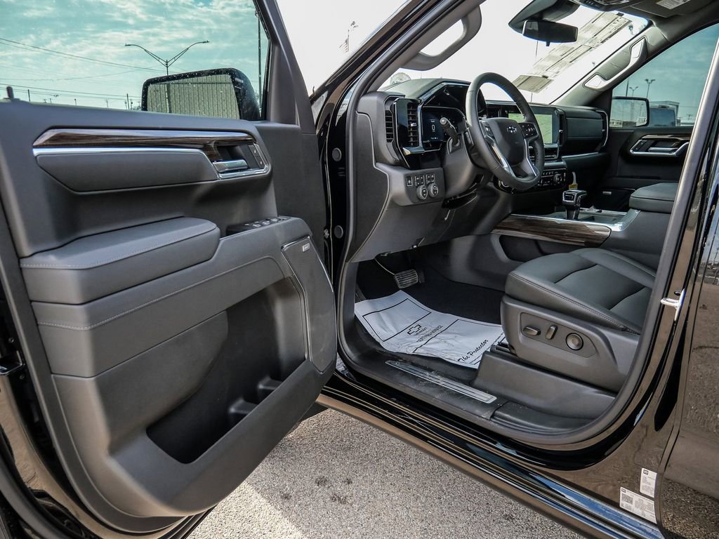 New 2026 Chevrolet Silverado 1500 LT Trail Boss w/ LT Trail Boss Premium Package AWD/4WD image 29