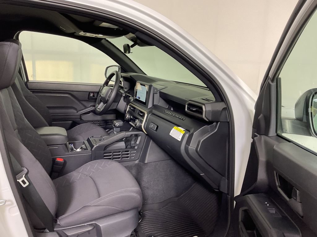 Used 2025 Toyota Tacoma SR w/ SR Upgrade Package image 19