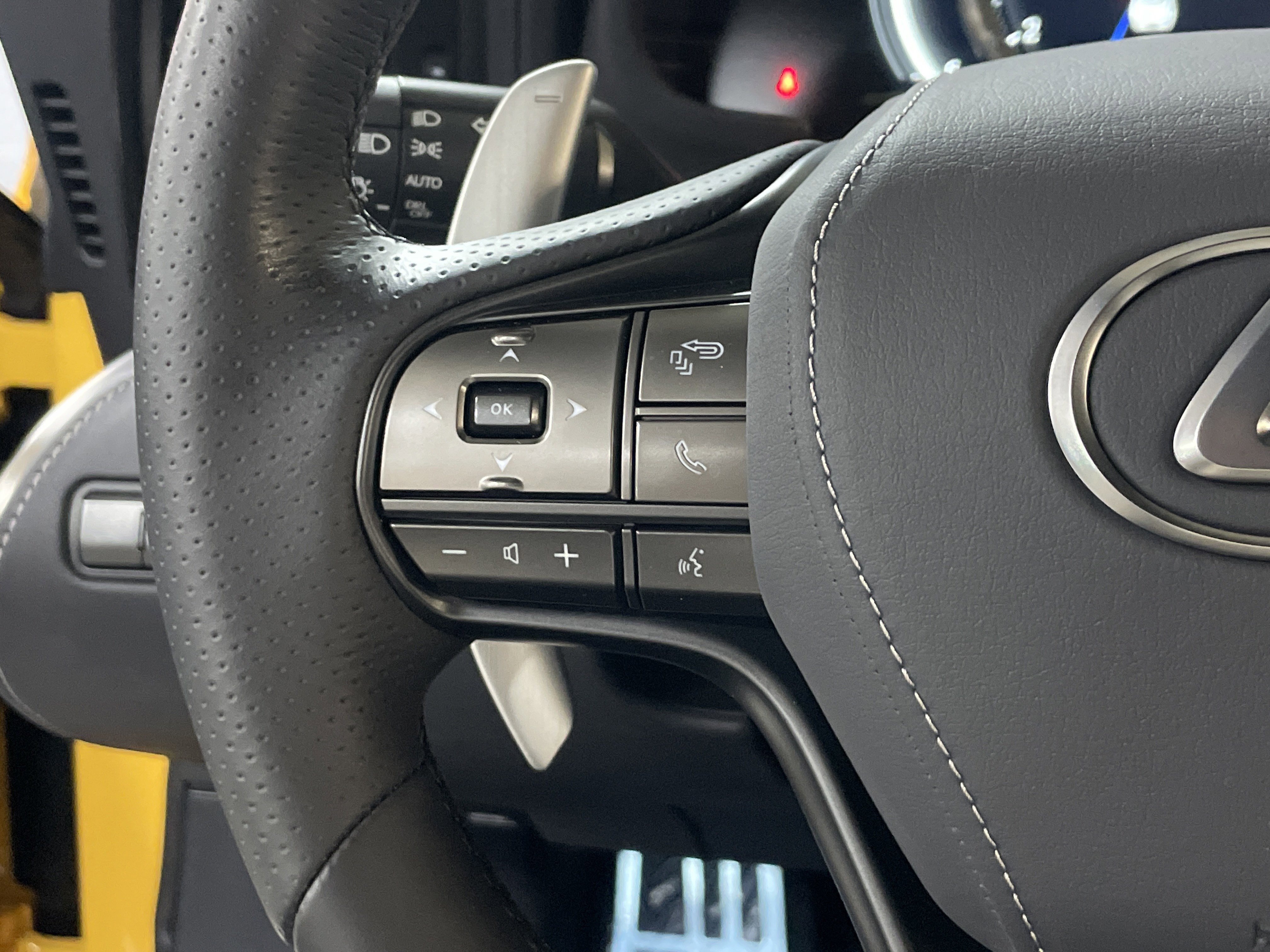 Used 2025 Lexus LC 500 LC 500 w/ Bespoke Build Package image 19