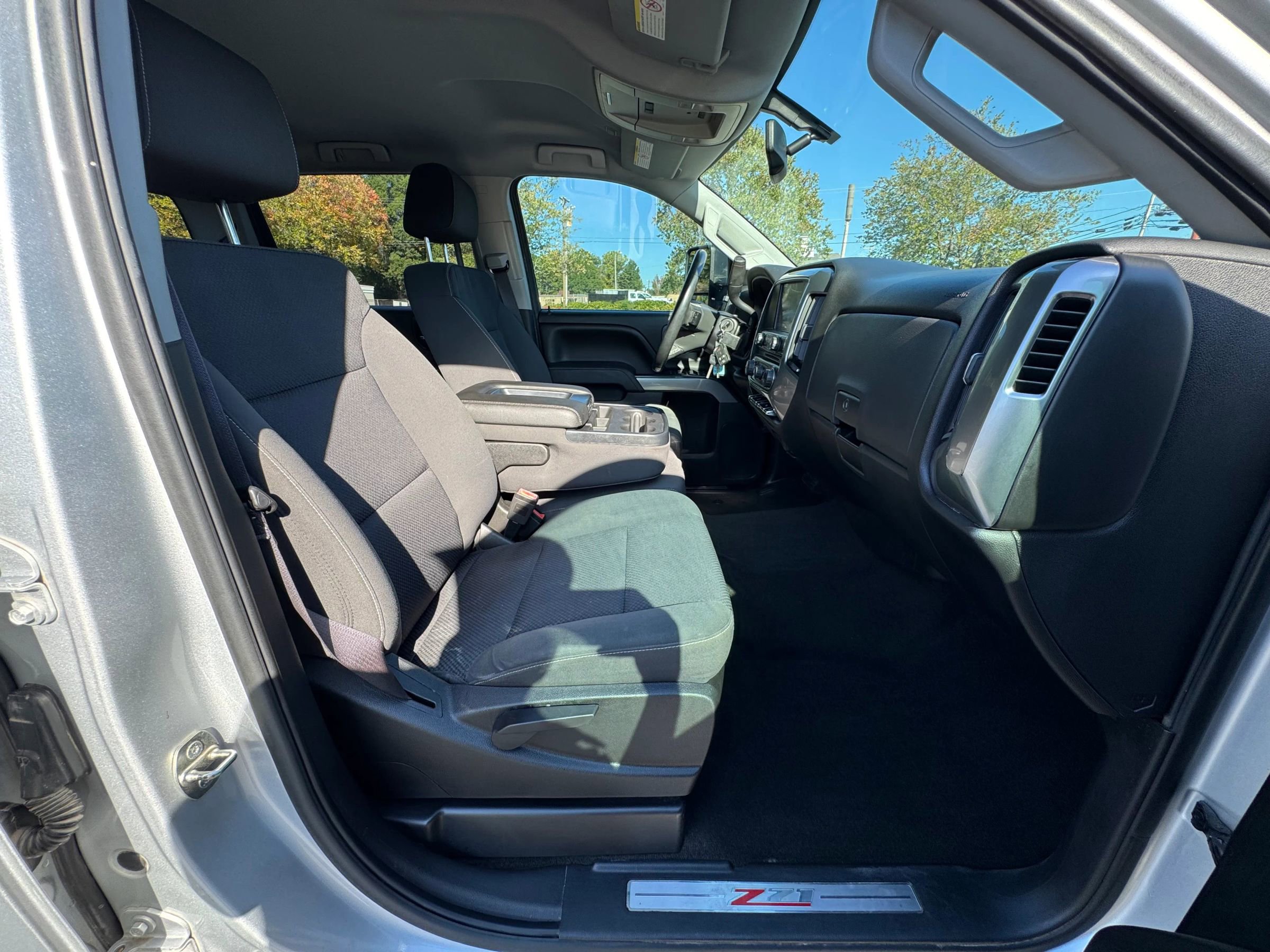 Used 2016 Chevrolet Silverado 2500 LT w/ LT Convenience Package image 22