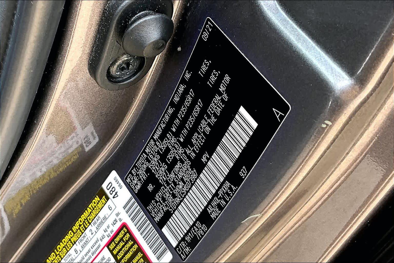 Used 2021 Toyota Sienna XLE FWD image 35