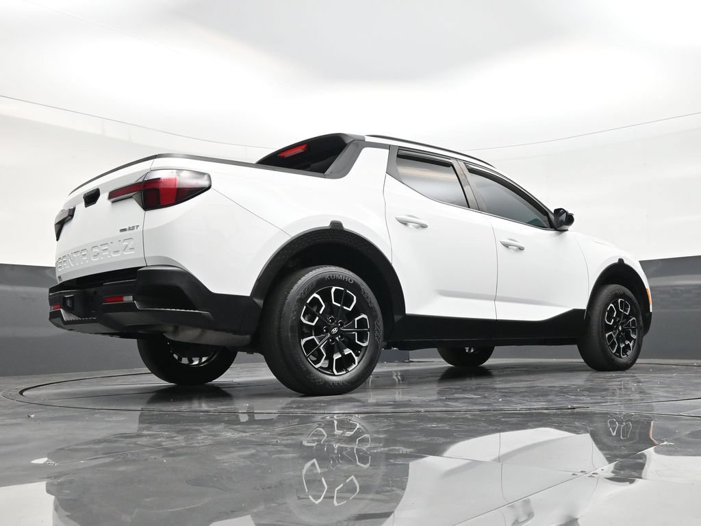 Used 2023 Hyundai Santa Cruz SEL Premium AWD/4WD image 25