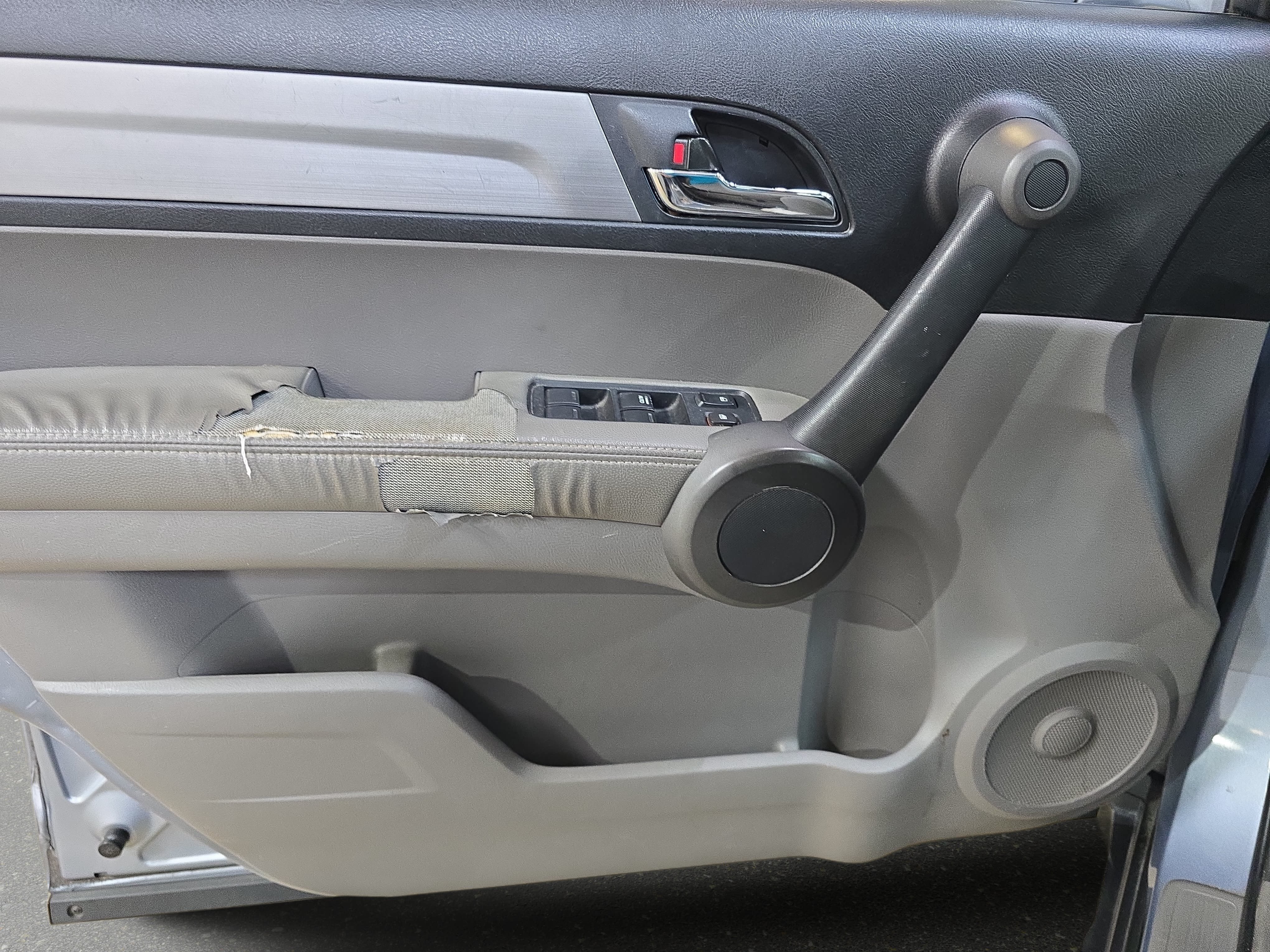 Used 2010 Honda CR-V EX-L image 22