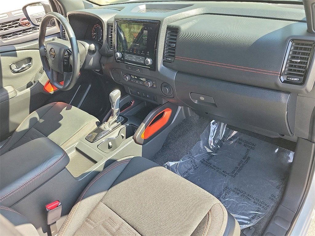 Used 2023 Nissan Frontier Pro-X w/ Technology Package image 16