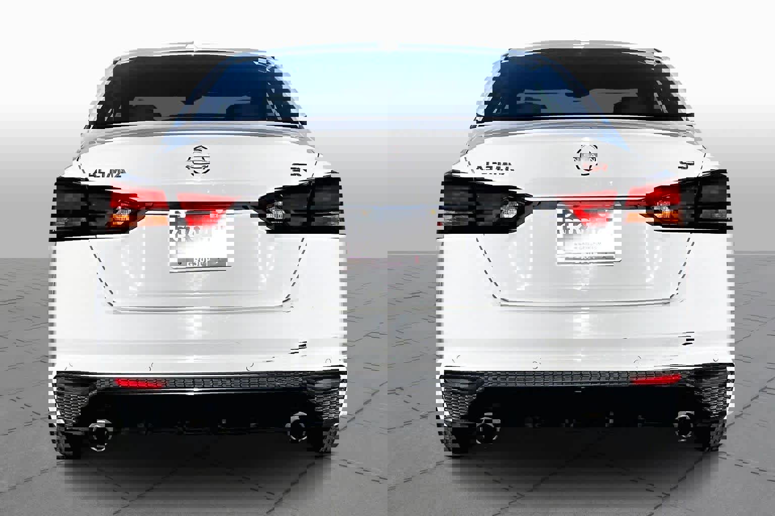 Used 2024 Nissan Altima 2.5 SR image 5