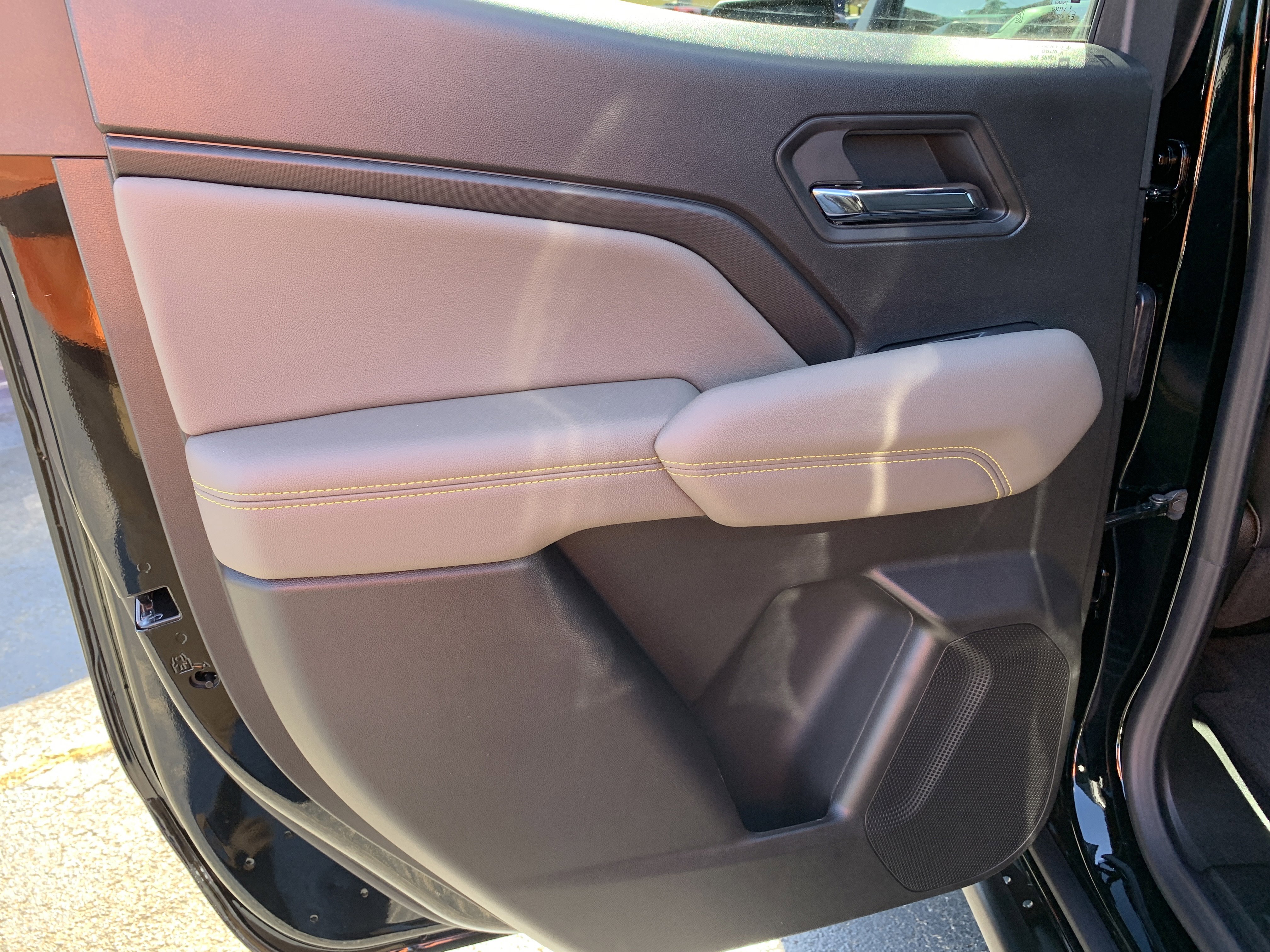 New 2026 Chevrolet Colorado ZR2 w/ Technology Package image 19